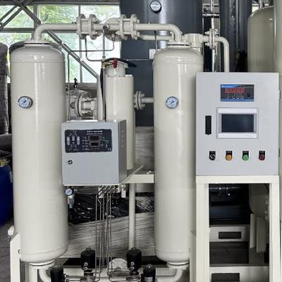 เครื่องผลิตออกซิเจน PSA อายุ 8-10 ปี ระยะเวลาใช้งาน 220V / 50Hz พลังงานไฟฟ้าและอุณหภูมิการทํางาน 5-45 °C สําหรับการใช้งานในอุตสาหกรรม