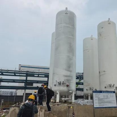 100-20000L ASME Steel Cryogenic Atmospheric Pressure LNG / CNG / LPG กระปุกก๊าซ / ถังเก็บ