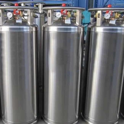 LNG 175 ลิตร Cryogenic Dewar กระบอก 1.4MPa ไนโตรเจนเหลวถังความดันอาคาร